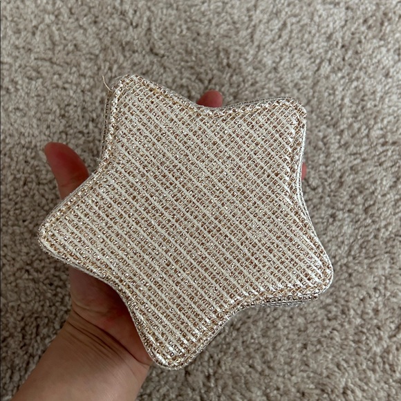 Dior beauty limited edition makeup bag - Picture 7 of 15